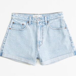Abercrombie & Fitch The Mom Short High-Rise